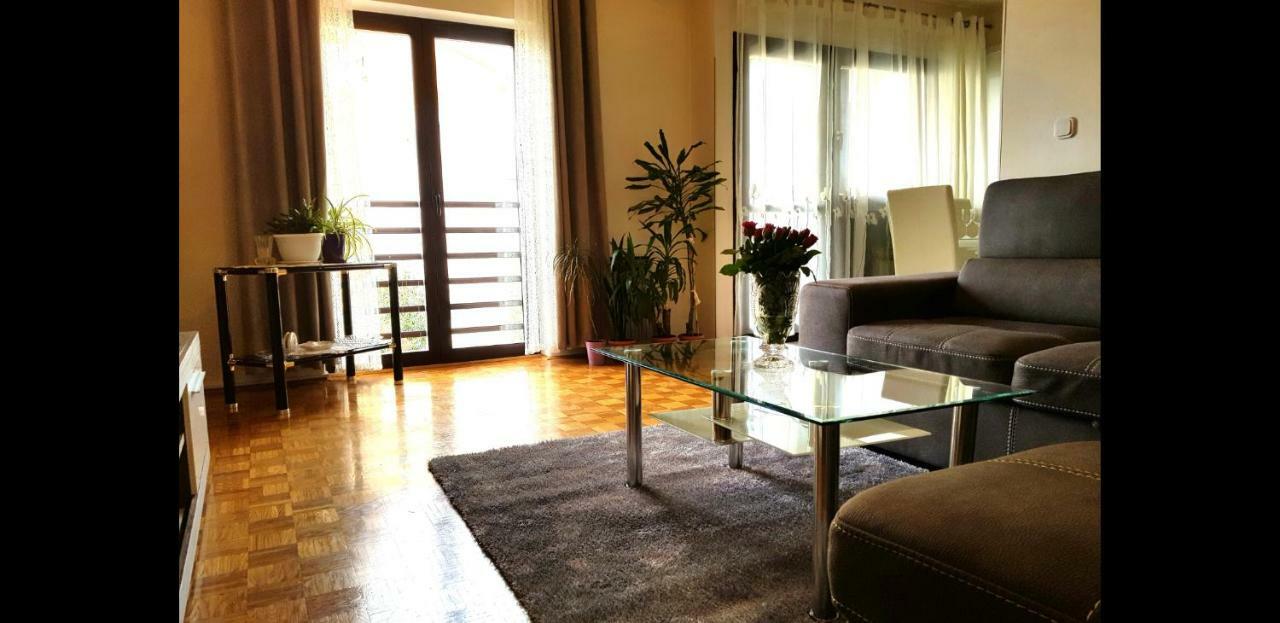 Apartment Mila Umag Buitenkant foto