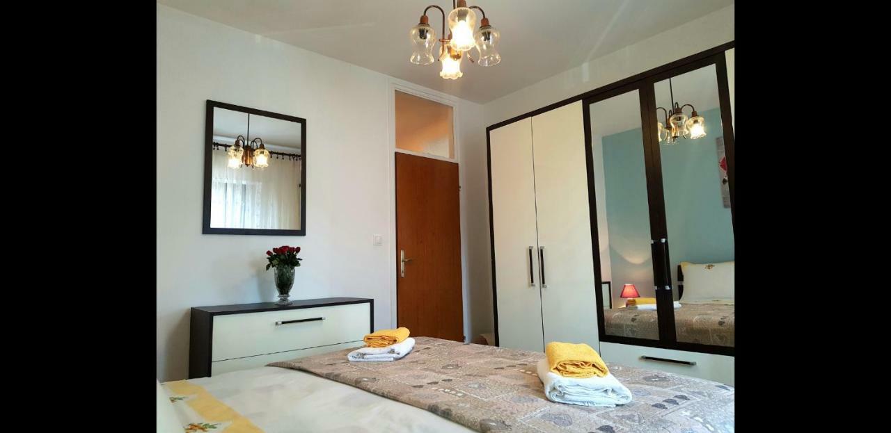 Apartment Mila Umag Buitenkant foto